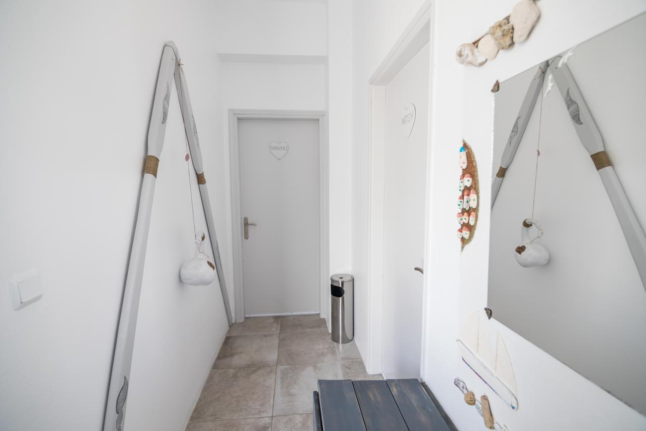 Irini Rooms ناوسا المظهر الخارجي الصورة